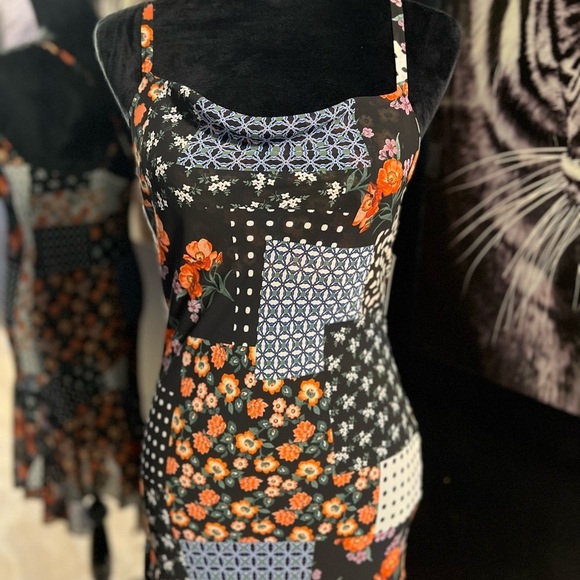 💙💛NWT- SUPER CUTE ASYMMETRICAL SPAGHETTI STRAP DRESS SZ S💙💛 - Picture 8 of 11